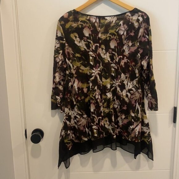 Vera Wang floral flowy long sleeve top size 0X - Picture 7 of 9